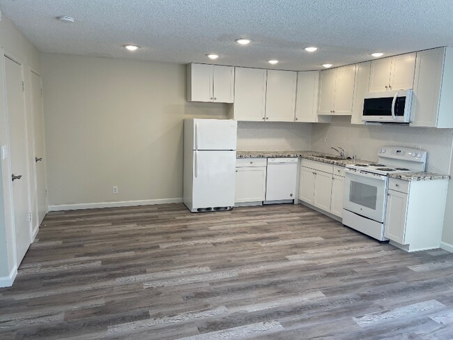 Building Photo - 1161 Driftwood Terrace