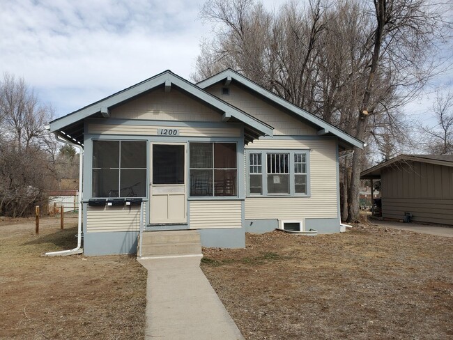 Building Photo - 1200 W Myrtle St