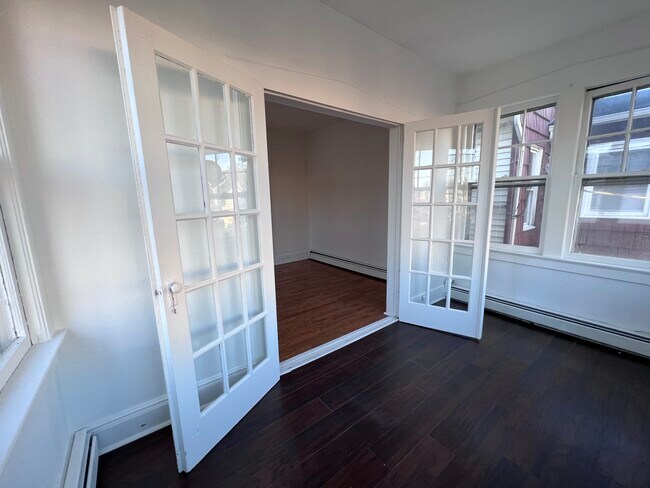 Bonus room - 722 Forest St