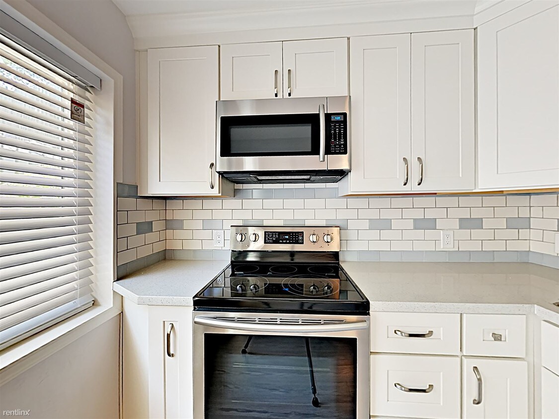 1 br, 1 bath - 1919 Curtis St Apt 5 Apt 5 - 1 br, 1 bath  - 1919 Curtis St Apt 5 Apt 5