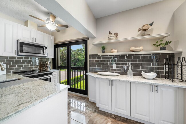 Foto del edificio - 11355 Pond View Dr