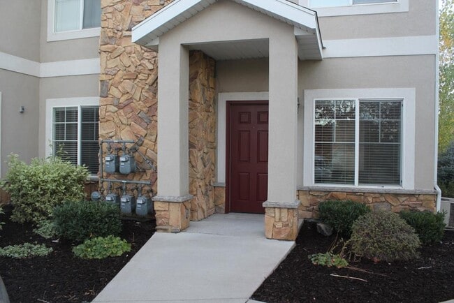 Building Photo - 1104 Meadow Fork Rd #9