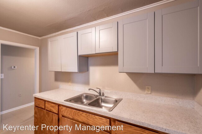 Foto del edificio - 3 br, 1 bath House - 1514 E 49th St