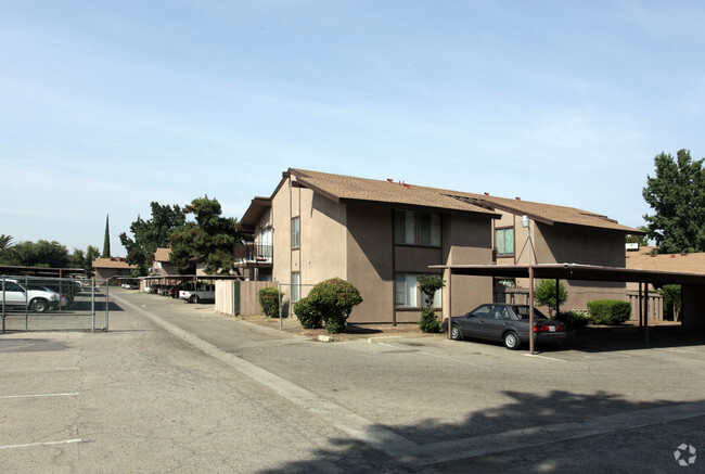 Building Photo - Buena Fortuna Village