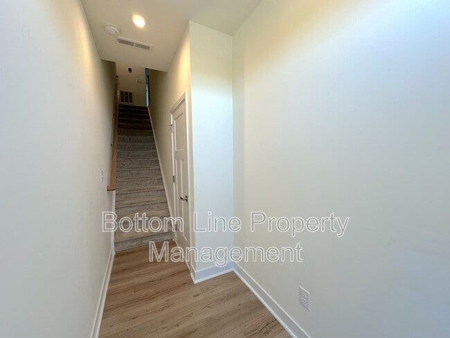 Foto del edificio - 4920 Old Pineville Rd