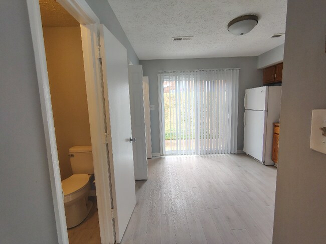 Building Photo - 30 Fonda Dr