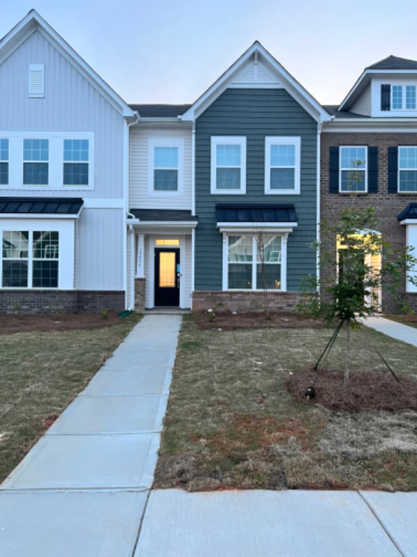 Building Photo - 13936 Castle Nook Dr