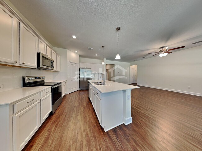 Foto del edificio - 33939 Ackee Ln