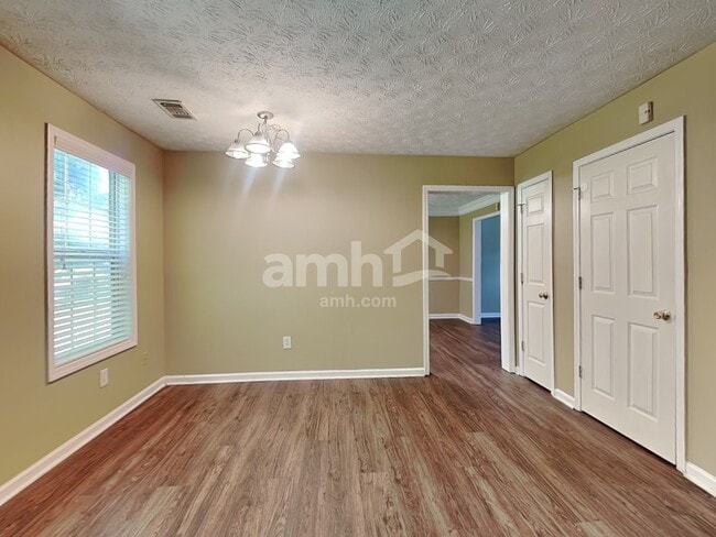 Building Photo - 3442 Kittery Dr