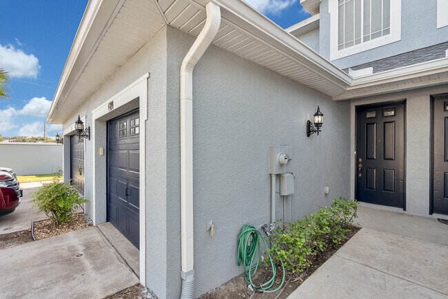 Foto del edificio - 6204 Parkside Meadow Dr