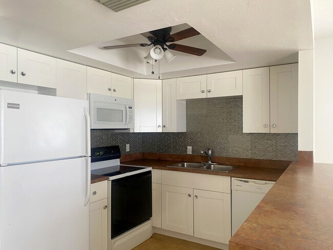 Foto del edificio - 1104 SE 8th St