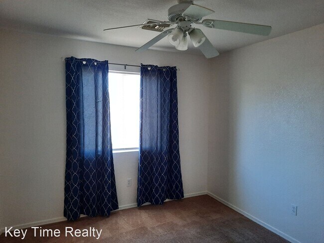 Foto del edificio - 3 br, 2 bath House - 582 Ramar Rd