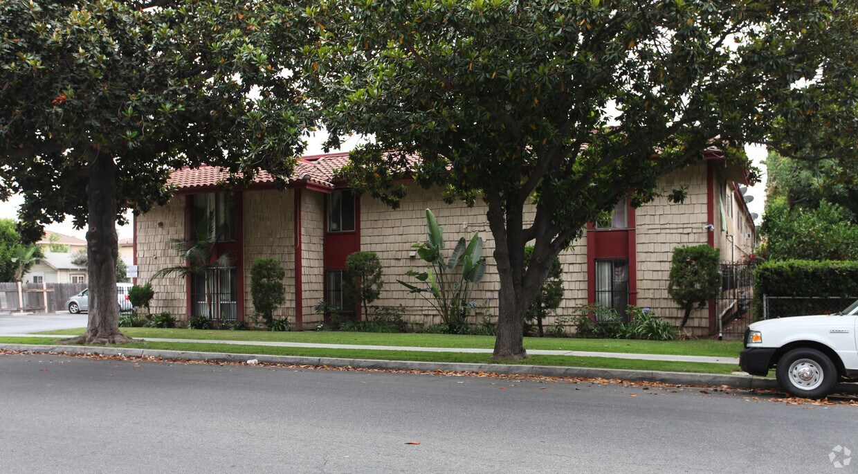 Front of Building - 12114-12116 Deana St