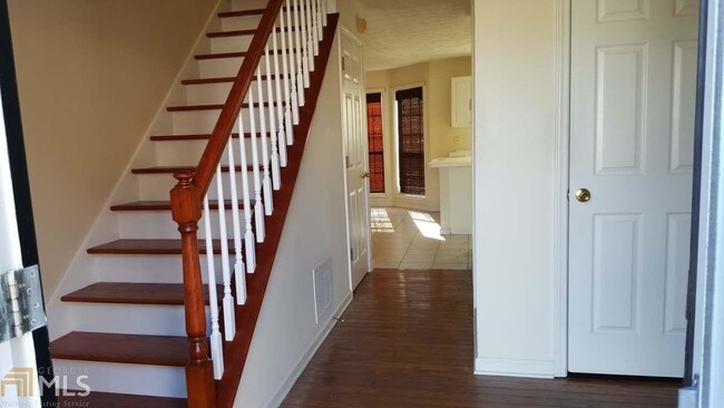 Foto del edificio - 2310 Brick Mill Ct