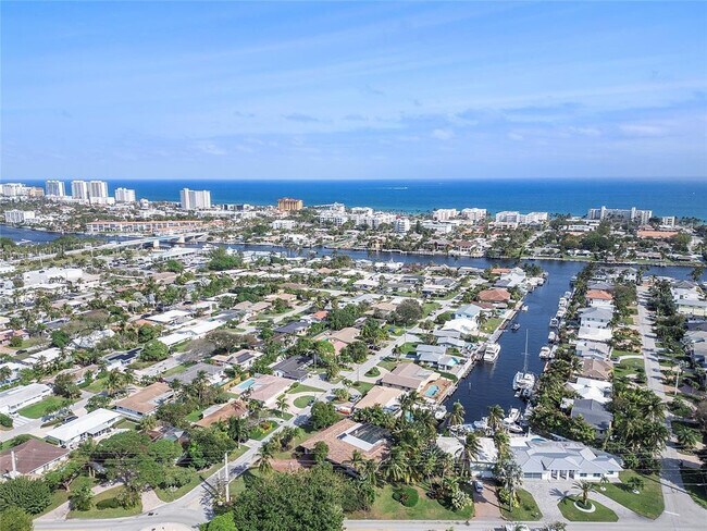 Foto del edificio - 556 SE 15th Ave