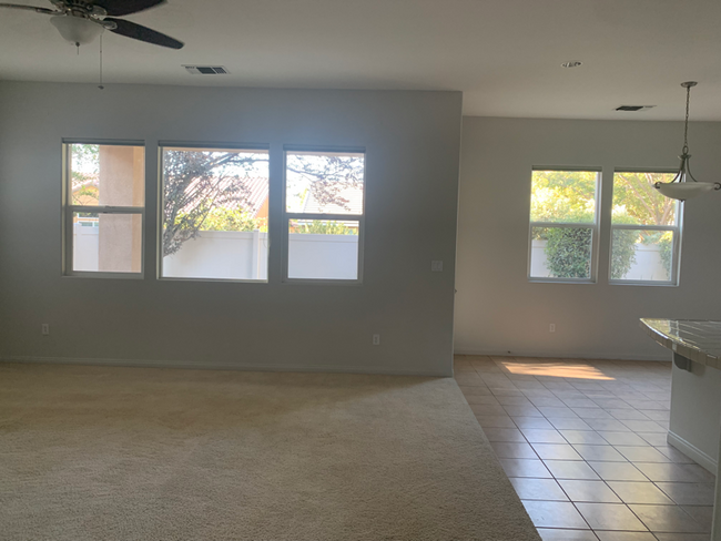 Building Photo - 14609 Trumpetvine Pl