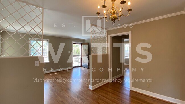 Building Photo - 2 Bedroom 1 Bath Irondale Home