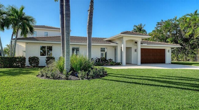 Foto del edificio - 690 Old Compass Rd