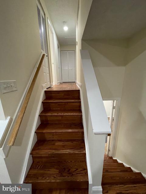 Building Photo - 402 Kojun Ct
