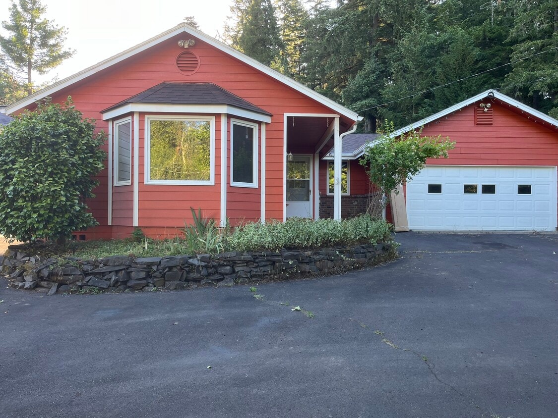 Primary Photo - 84693 Sarvis Berry Ln