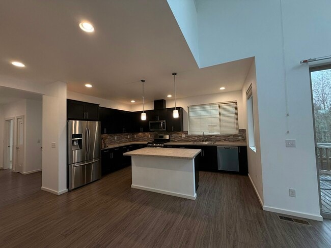 Foto del edificio - 18707 107th Ave SE