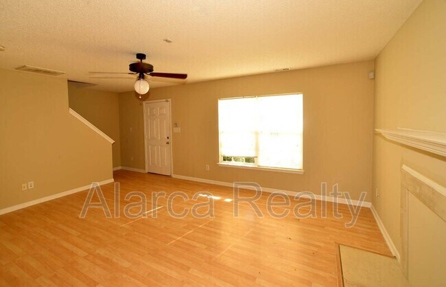 Foto del edificio - 10549 Katie Creek Ct