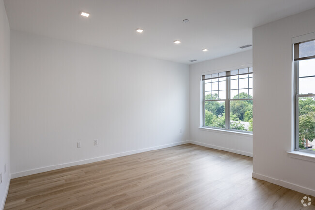 Estudio, 1BA - 587SF - 110 Washington