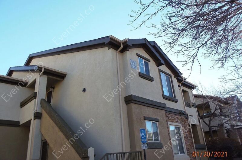 Primary Photo - 3732 Riviera Grove
