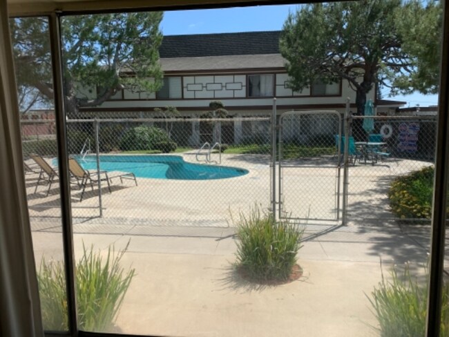 Foto del edificio - 2985 Mendoza Dr