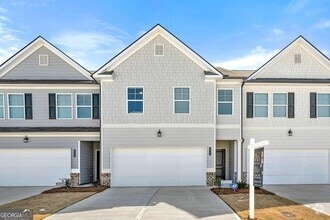 Building Photo - 6372 Rosetta Dr