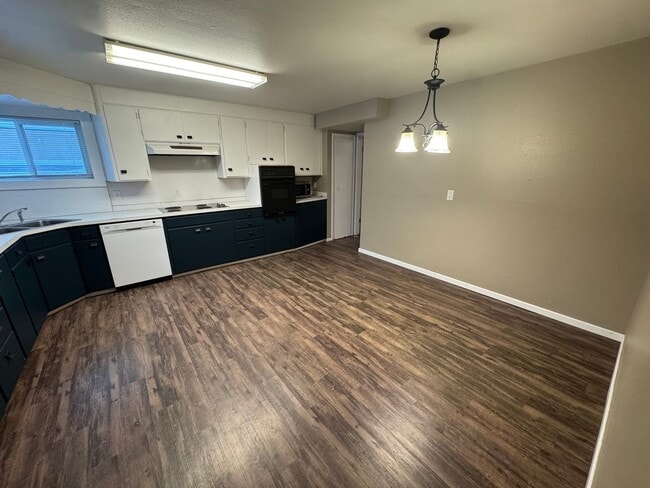 Foto del edificio - 1109 N18th Triplex