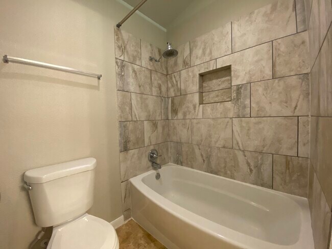 Building Photo - 2121 El Paseo St