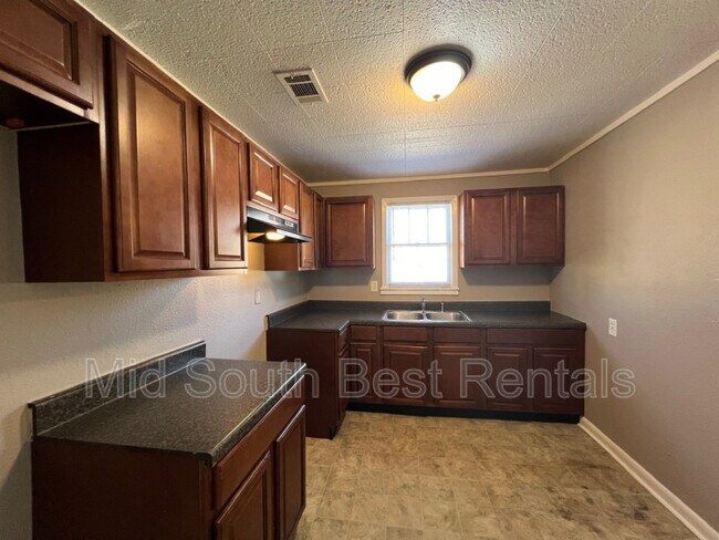 Foto del edificio - 1955 Tulsa Ave