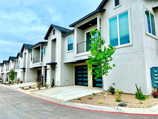 Foto del edificio - 12001 Vista Parke Dr