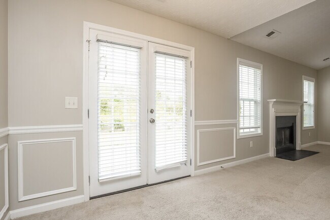 Foto del edificio - 226 Overlook Ct