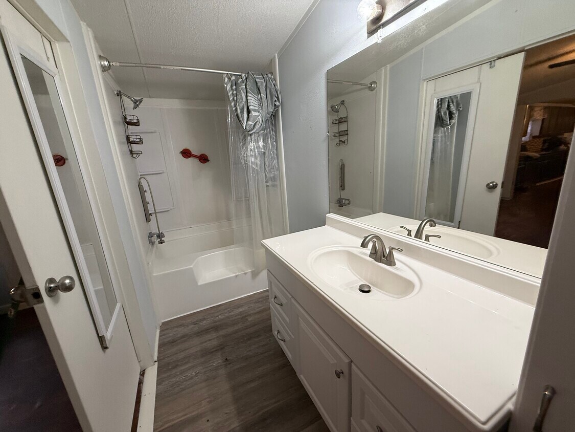 Foto principal - 289 Peach St