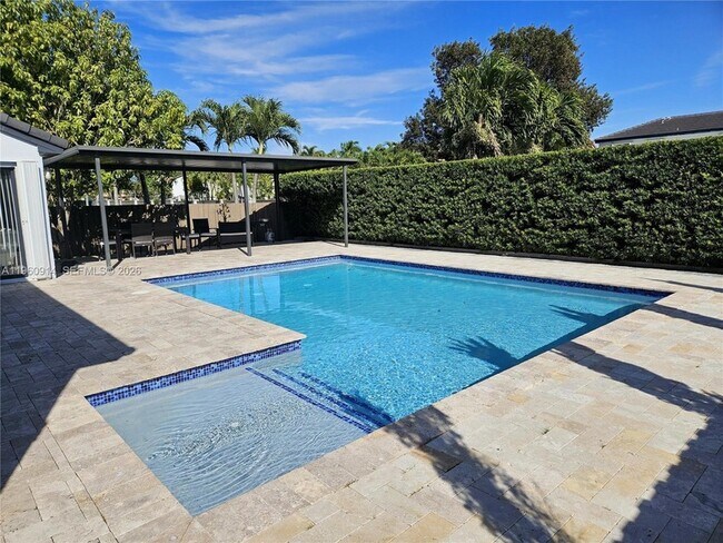 Foto del edificio - 7301 SW 159th Ave