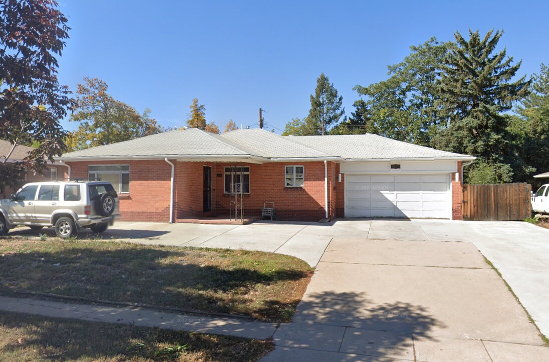 6059 S Broadway, Littleton, CO 80121 House Rental in Littleton, CO