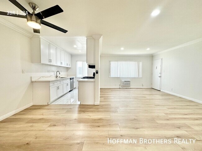 Foto del edificio - 6025 Whitsett Ave
