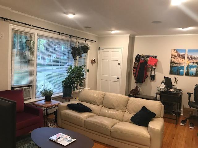 Building Photo - 30B Meadowbrook Pl