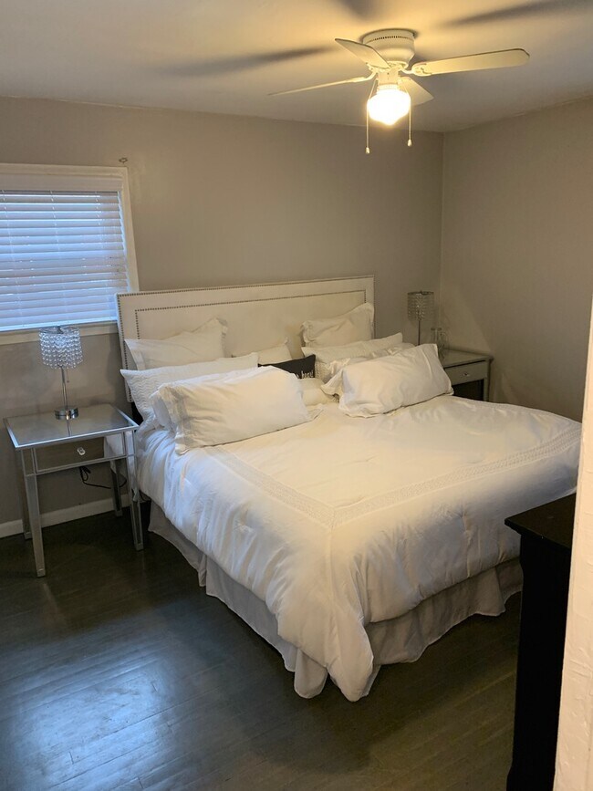 Foto del edificio - 532 Alter Rd