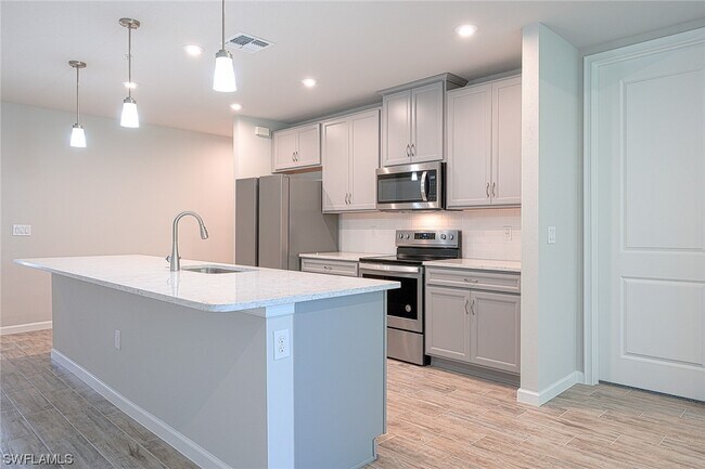 Foto del edificio - 4620 Arboretum Cir