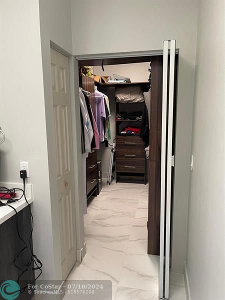 Foto principal - 6536 Windsor Dr