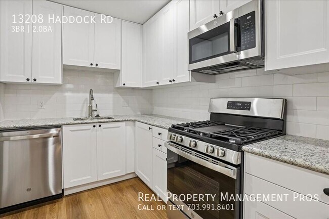 Foto del edificio - 13208 Haddock Rd