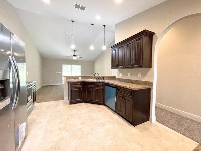 Building Photo - 8225 SW 135th Street Rd