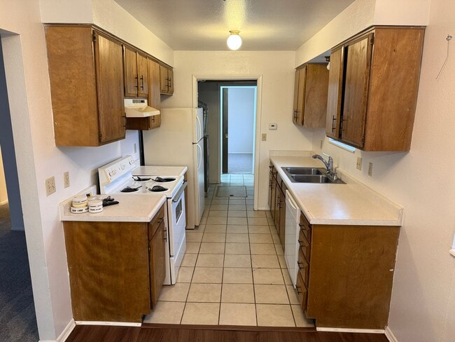 Building Photo - Ideal Location; Three Bedroom Home in Murray