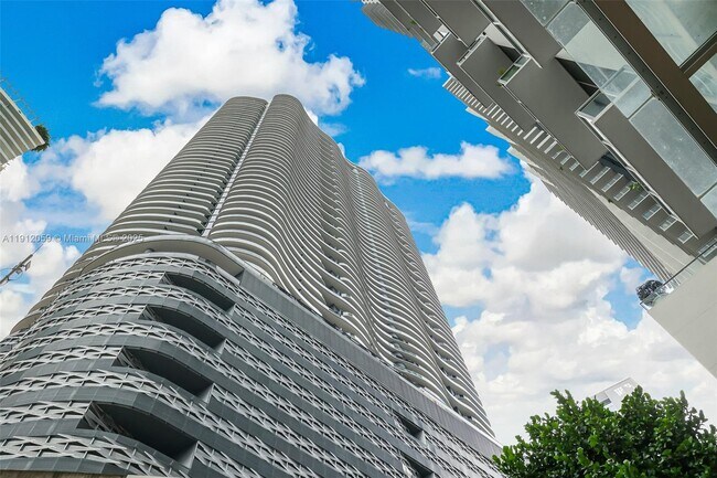 Foto del edificio - 1000 Brickell Plaza