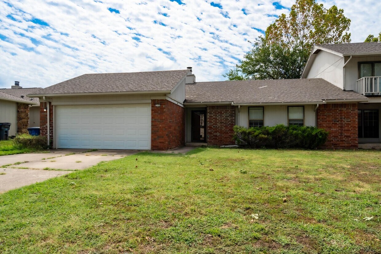 Primary Photo - S Darlington Duplex