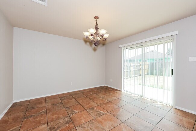 Foto del edificio - 341 Dakota Ridge Dr