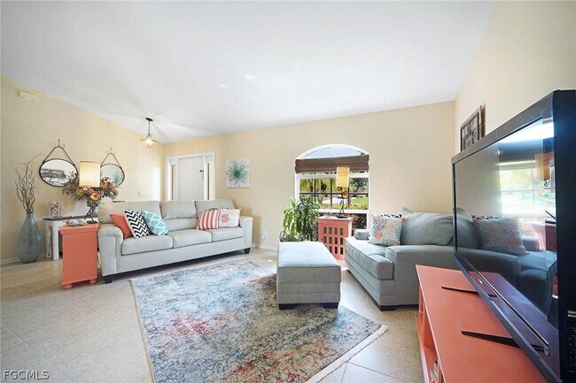 Foto del edificio - 303 Aviation Pkwy